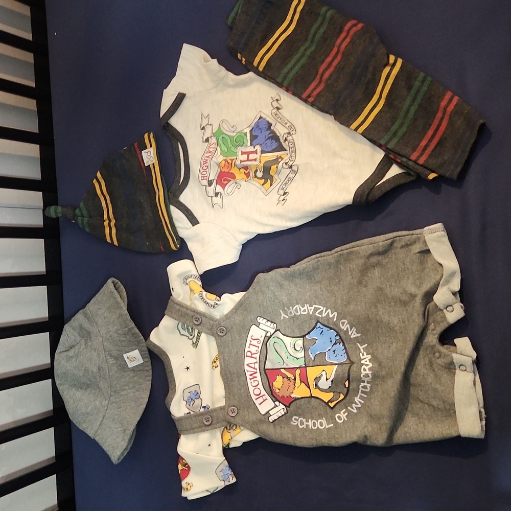 Harry Potter baby outfits (2) and wand